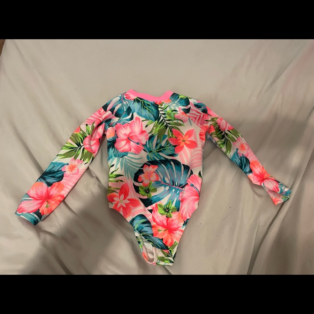 2T Bathing Suit - Picture 4 of 4